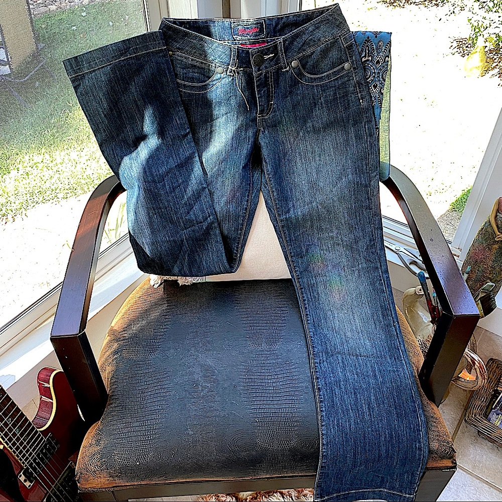 Wrangler Celtic Jewel Mae Low Rise Jeans 👖